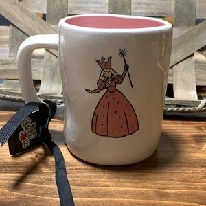 Glinda the good witch Wizard Of OZ coffee mug NWT Rae Dunn